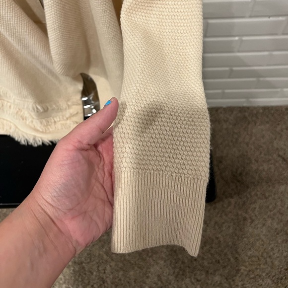 Club Monaco Cream Fringe Cardigan - Picture 3 of 7